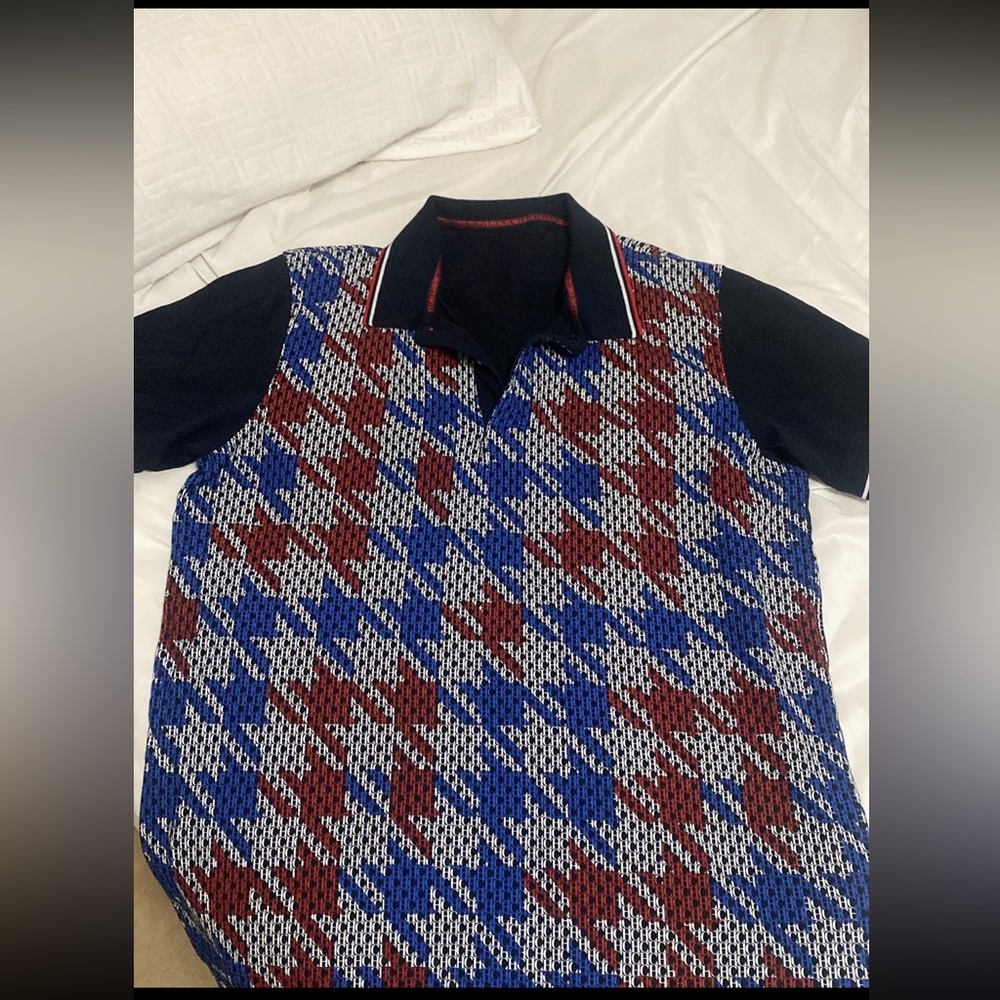 NWOT’s Carolina Herrera Polo Shirt Men’s Size Large
